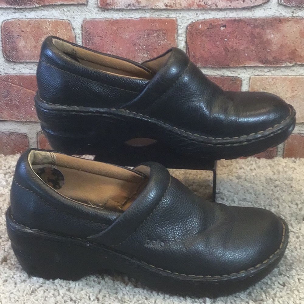 Womens Clogs black leather size 7